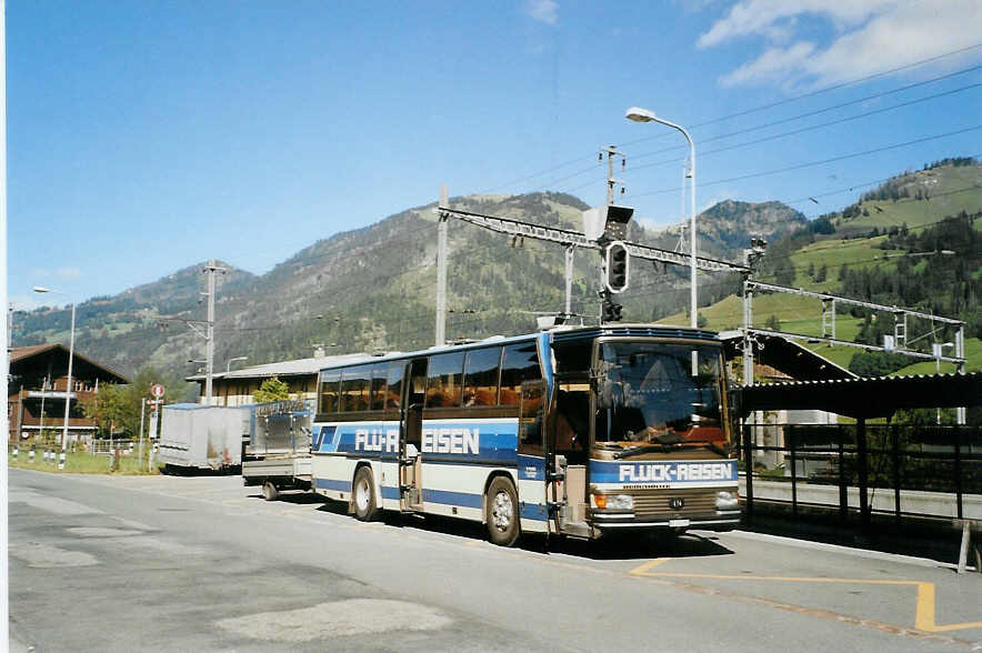 (089'618) - Tritten, Zweisimmen - BE 283'297 - Drgmller (ex Flck, Brienz) am 3. September 2006 beim Bahnhof Zweisimmen