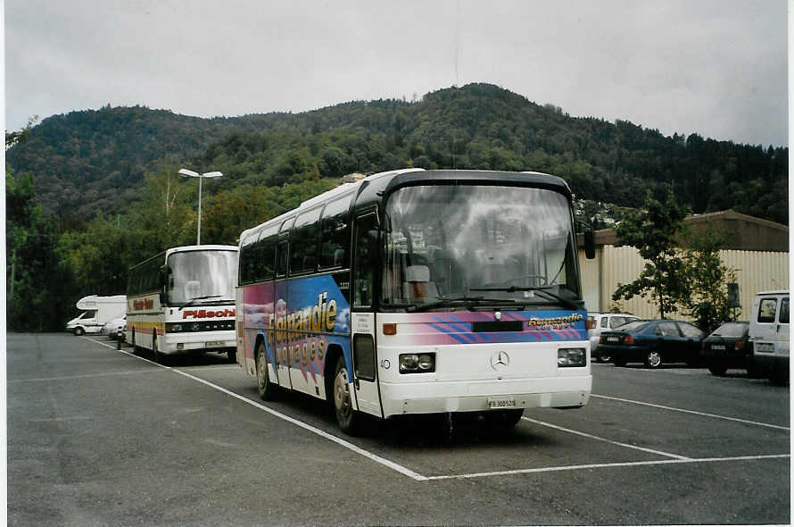 (089'804) - Horner, Tafers - Nr. 40/FR 300'520 - Mercedes am 27. September 2006 in Thun, Seestrasse