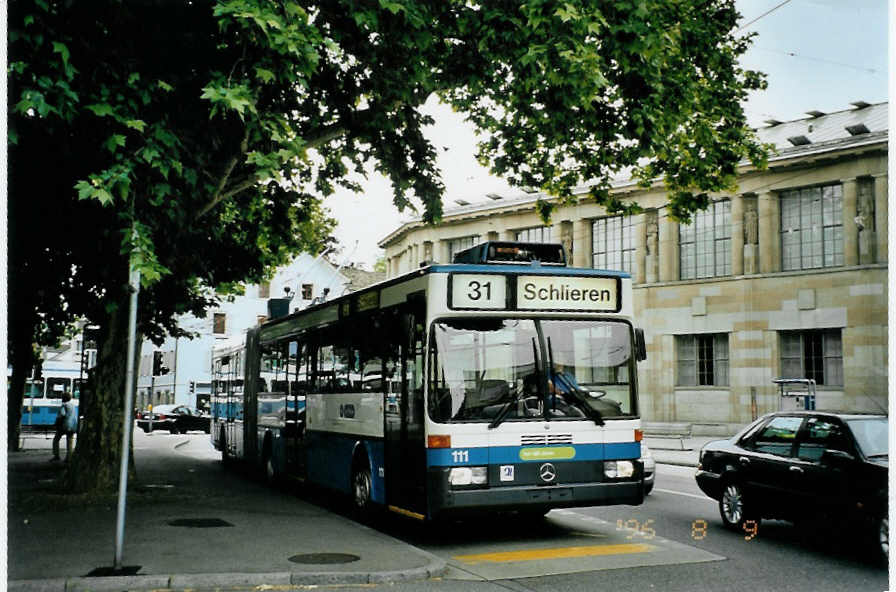 (094'721) - VBZ Zrich - Nr. 111 - Mercedes Gelenktrolleybus am 26. Mai 2007 in Zrich, Kunsthaus