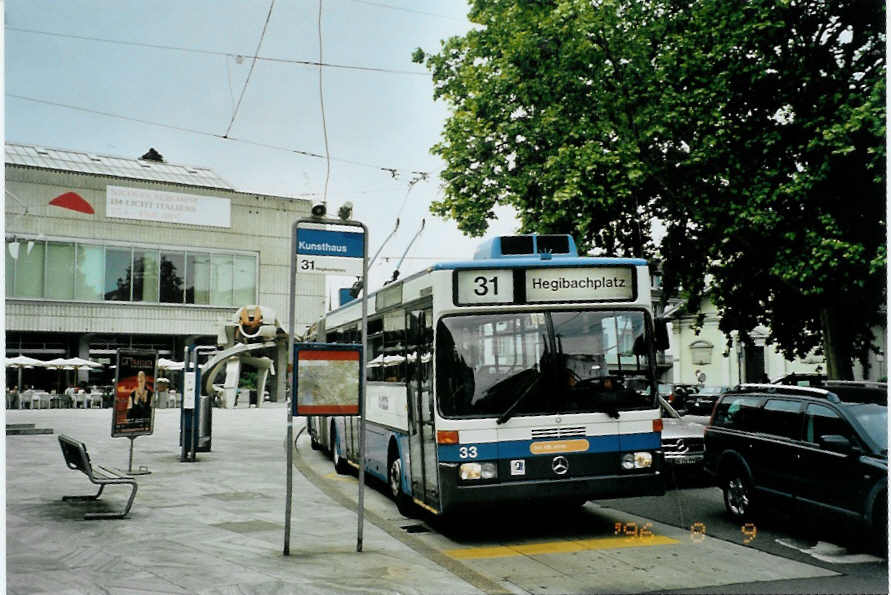 (094'725) - VBZ Zrich - Nr. 33 - Mercedes Gelenktrolleybus am 26. Mai 2007 in Zrich, Kunsthaus