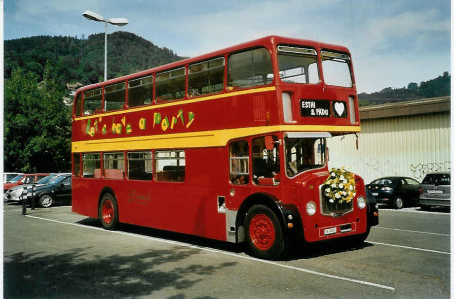 (095'818) - Londag, Bassersdorf - ZH 99'817 - Lodekka (ex Londonbus Nr. 501) am 30. Juni 2007 in Thun, Seestrasse