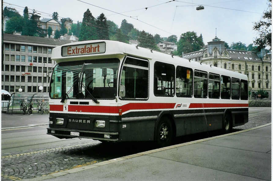 (096'408) - VBSG St. Gallen - Nr. 219/SG 141'219 - Saurer/Hess am 21. Juli 2007 beim Bahnhof St. Gallen