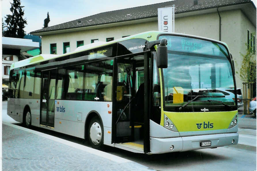 (096'635) - Busland, Burgdorf - Nr. 8/BE 545'856 - Van Hool am 23. Juli 2007 beim Bahnhof Langnau