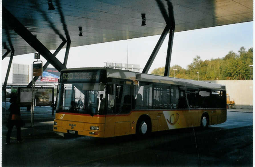 (098'716) - PostAuto Zrich - Nr. 3/ZH 780'682 - MAN (ex P 25'596) am 15. September 2007 in Zrich, Flughafen