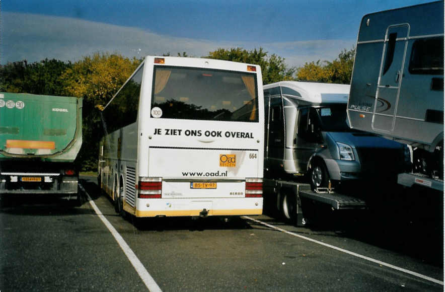 (098'805) - Aus Holland: Oad - Nr. 664/BS-TV-97 - Van Hool am 24. September 2007 in Saverne, Autobahnraststtte