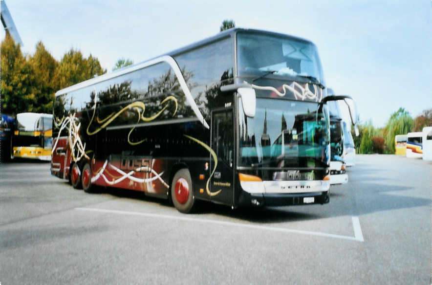 (099'534) - Aus der Schweiz: Gssi, Horw - LU 15'117 - Setra am 2. Oktober 2007 in Rust, Europapark