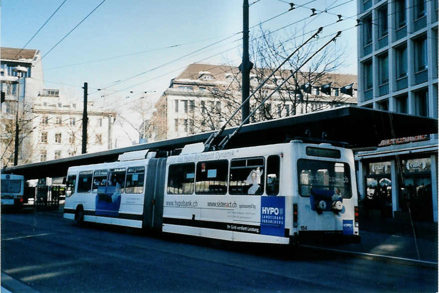 (102'617) - VBSG St. Gallen - Nr. 164 - NAW/Hess Gelenktrolleybus am 29. Dezember 2007 beim Bahnhof St. Gallen