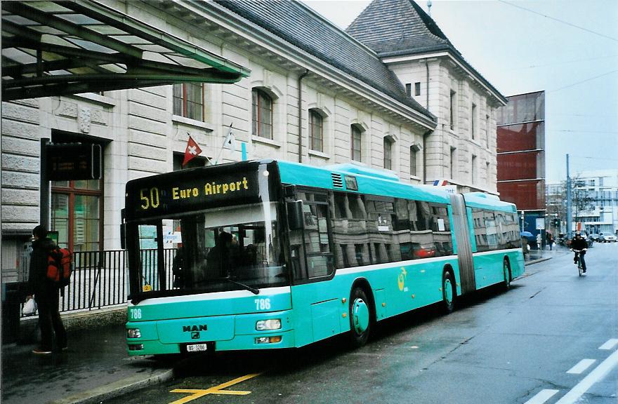 (104'614) - BVB Basel - Nr. 786/BS 3286 - MAN am 20. Februar 2008 beim Bahnhof Basel