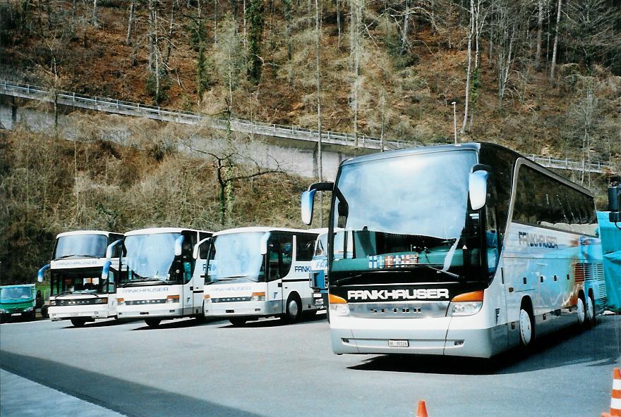 (106'027) - Fankhauser, Sigriswil - BE 35'126 - Setra am 30. Mrz 2008 in Gunten, Garage