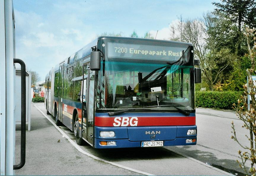 (106'618) - SBG Freiburg - FR-JS 792 - MAN am 16. April 2008 in Rust, Europapark