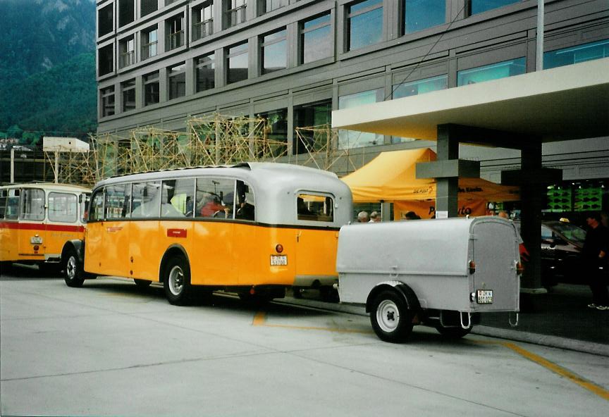 (107'409) - Capaul, Feldmeilen - ZH 53'700 - Saurer/R&J (ex M+79'518; ex P 23'067) am 24. Mai 2008 beim Bahnhof Chur