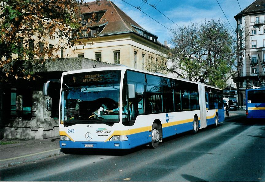 (112'006) - TC La Chaux-de-Fonds - Nr. 243/NE 109'243 - Mercedes am 10. November 2008 beim Bahnhof La Chaux-de-Fonds