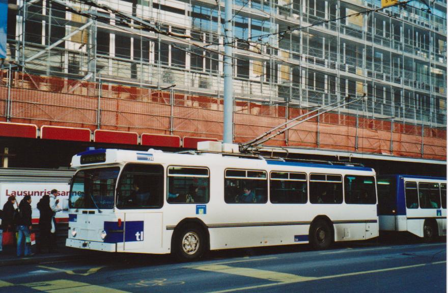 (113'131) - TL Lausanne - Nr. 734 - FBW/Hess Trolleybus am 22. Dezember 2008 in Lausanne, Rue Neuve