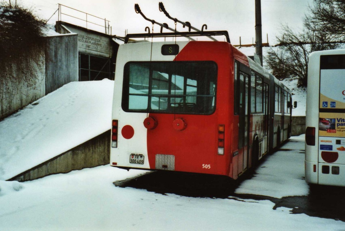 (114'236) - TPF Fribourg - Nr. 505/FR 300'409 - Volvo/Hess Gelenkduobus (ex TF Fribourg Nr. 105) am 14. Februar 2009 in Fribourg, Garage