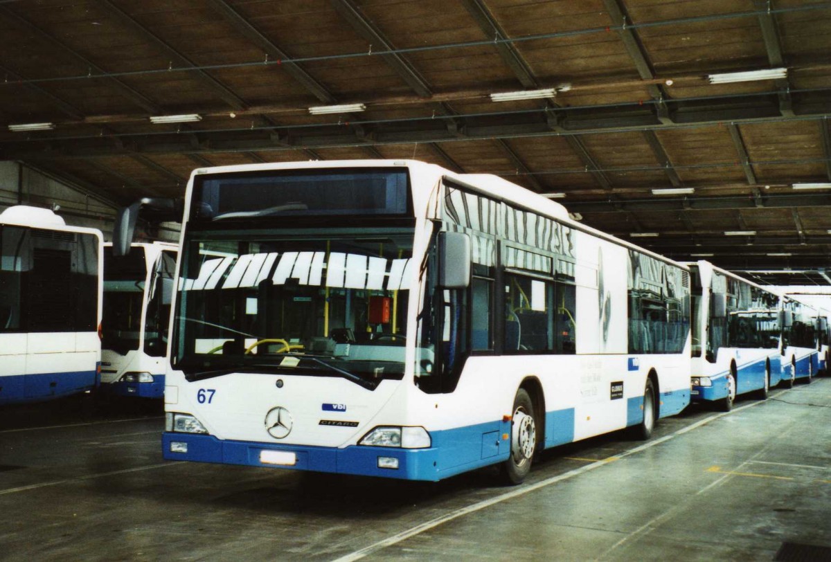 (114'736) - VBL Luzern - Nr. 67/LU 15'729 - Mercedes am 7. Mrz 2009 in Luzern, Depot