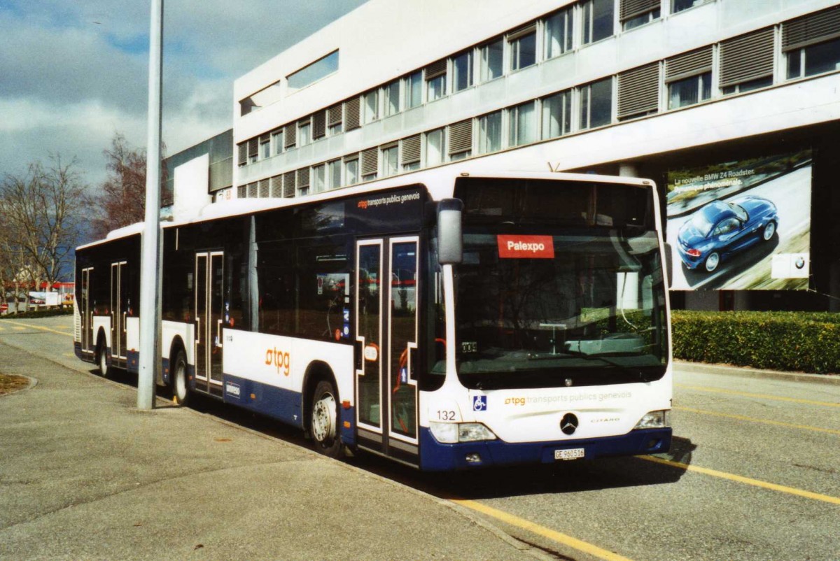 (114'832) - TPG Genve - Nr. 132/GE 960'516 - Mercedes am 8. Mrz 2009 in Genve, Palexpo