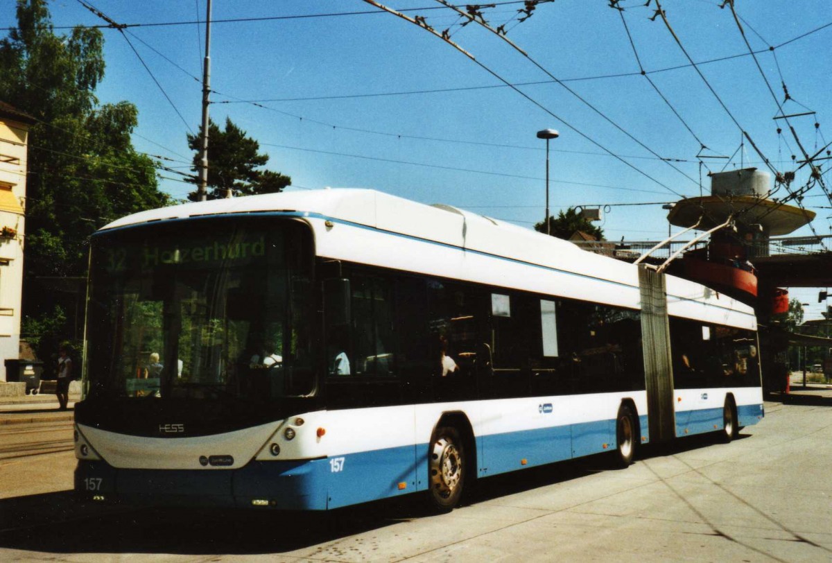 (117'806) - VBZ Zrich - Nr. 157 - Hess/Hess Gelenktrolleybus am 17. Juni 2009 in Zrich, Bucheggplatz