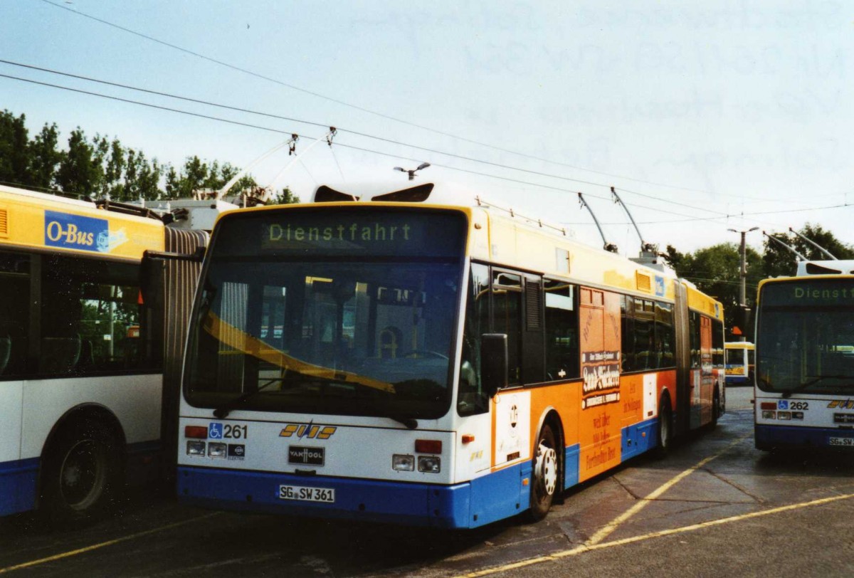 (118'105) - SWS Solingen - Nr. 261/SG-SW 361 - Van Hool Gelenktrolleybus am 5. Juli 2009 in Solingen, Betriebshof