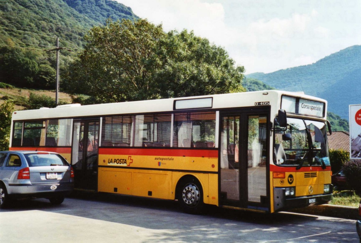 (121'029) - Ghezzi, Rivera - Nr. 10/TI 234'715 - Mercedes (ex AutoPostale Ticino; ex P 25'510) am 12. September 2009 in Rivera, Garage