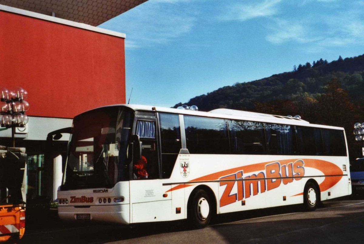 (121'527) - Zimmermann, Gengenbach - OG-Z 1103 - Neoplan am 20. Oktober 2009 in Freiburg, Karlsplatz