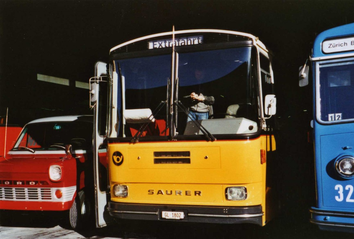 (121'809) - Biegger, Uster - Nr. 9/GL 1802 - Saurer/R&J (ex P 24'366) am 24. Oktober 2009 in Ziegelbrcke, Museum