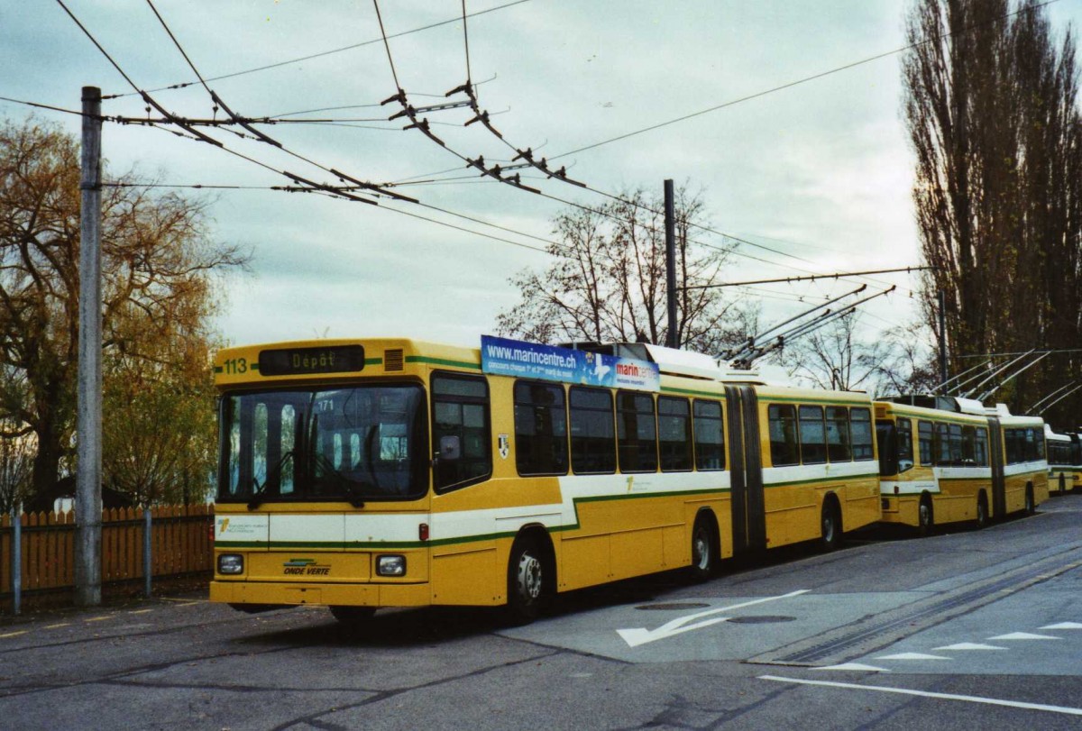 (122'517) - TN Neuchtel - Nr. 117 - NAW/Hess Gelenktrolleybus am 5. Dezember 2009 in Neuchtel, Dpt