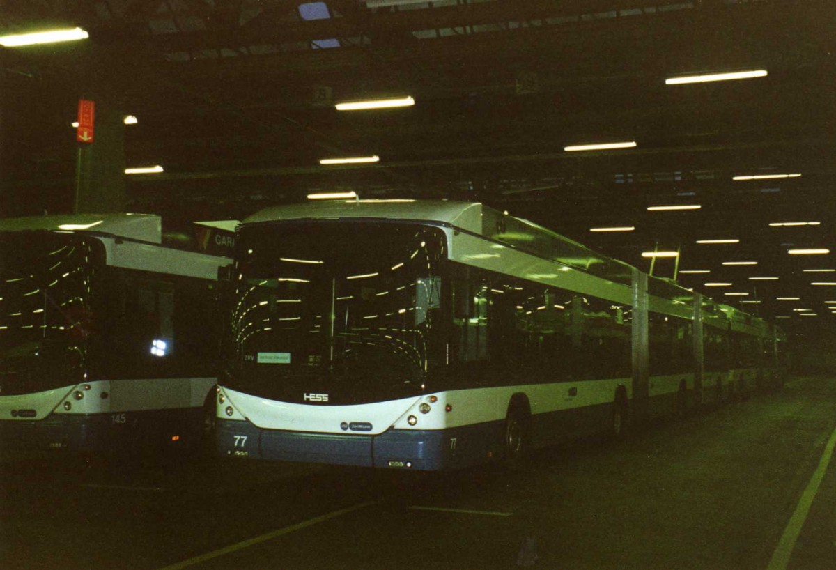 (123'111) - VBZ Zrich - Nr. 77 - Hess/Hess Doppelgelenktrolleybus am 13. Dezember 2009 in Zrich, Garage Hardau