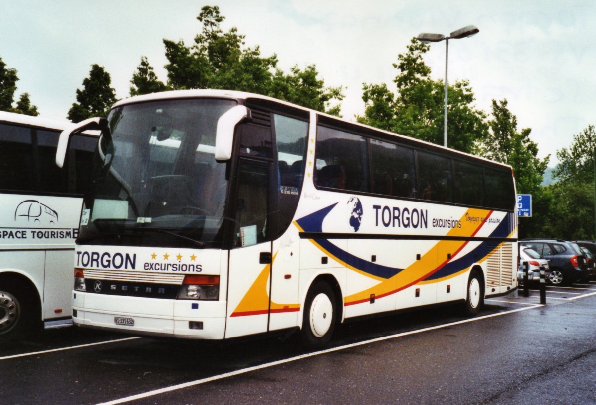 (126'803) - Torgon, Vionnaz - VS 331'632 - Setra am 2. Juni 2010 in Thun, Seestrasse