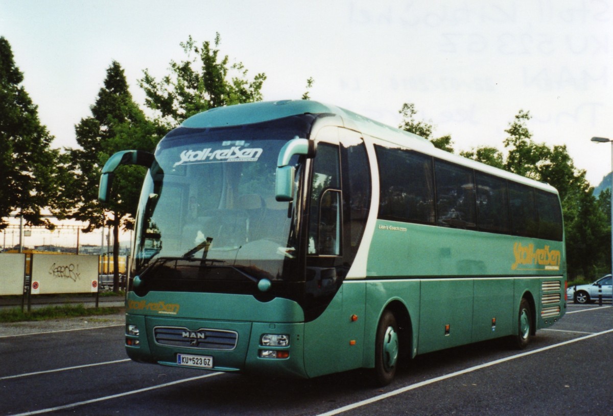 (127'032) - Aus Oesterreich: Stoll, Kufstein - KU 523 GZ - MAN am 25. Juni 2010 in Thun, Seestrasse