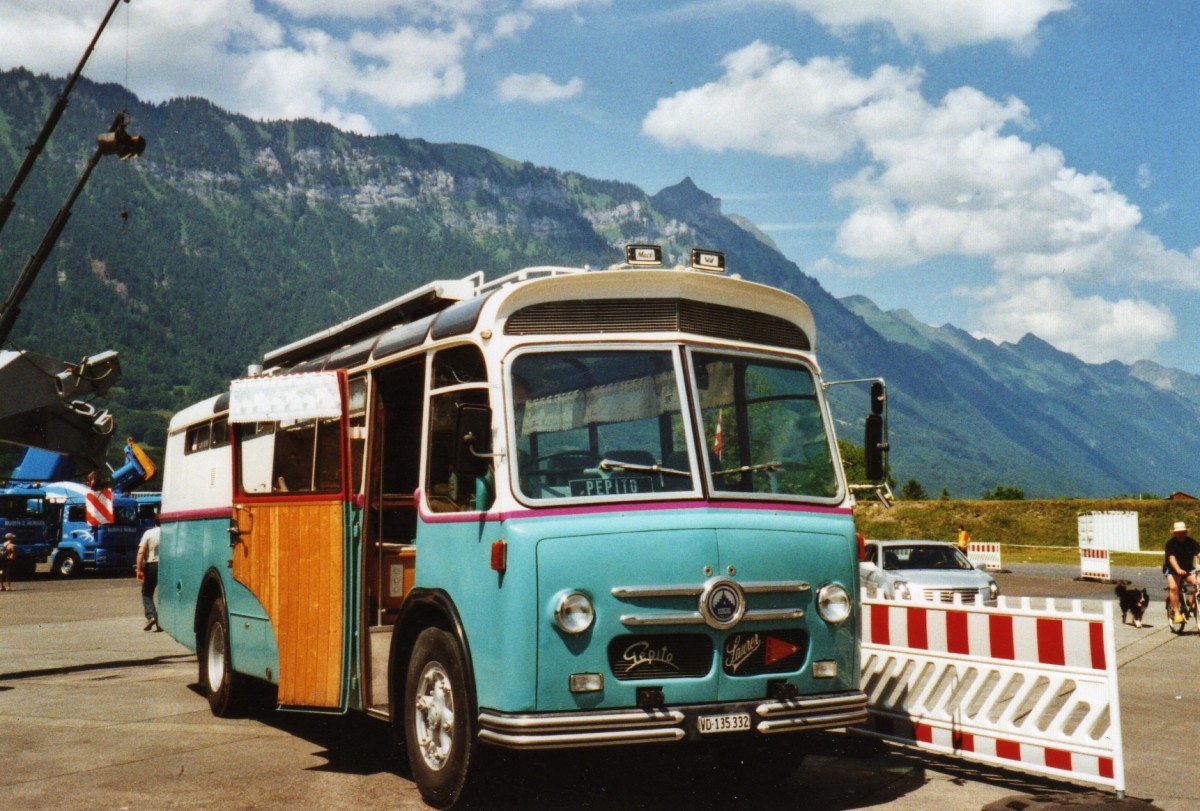 (127'304) - Pittet, Aigle - VD 135'332 - Saurer/Saurer (ex M+79'518; ex P 24'137) am 26. Juni 2010 in Interlaken, Flugplatz