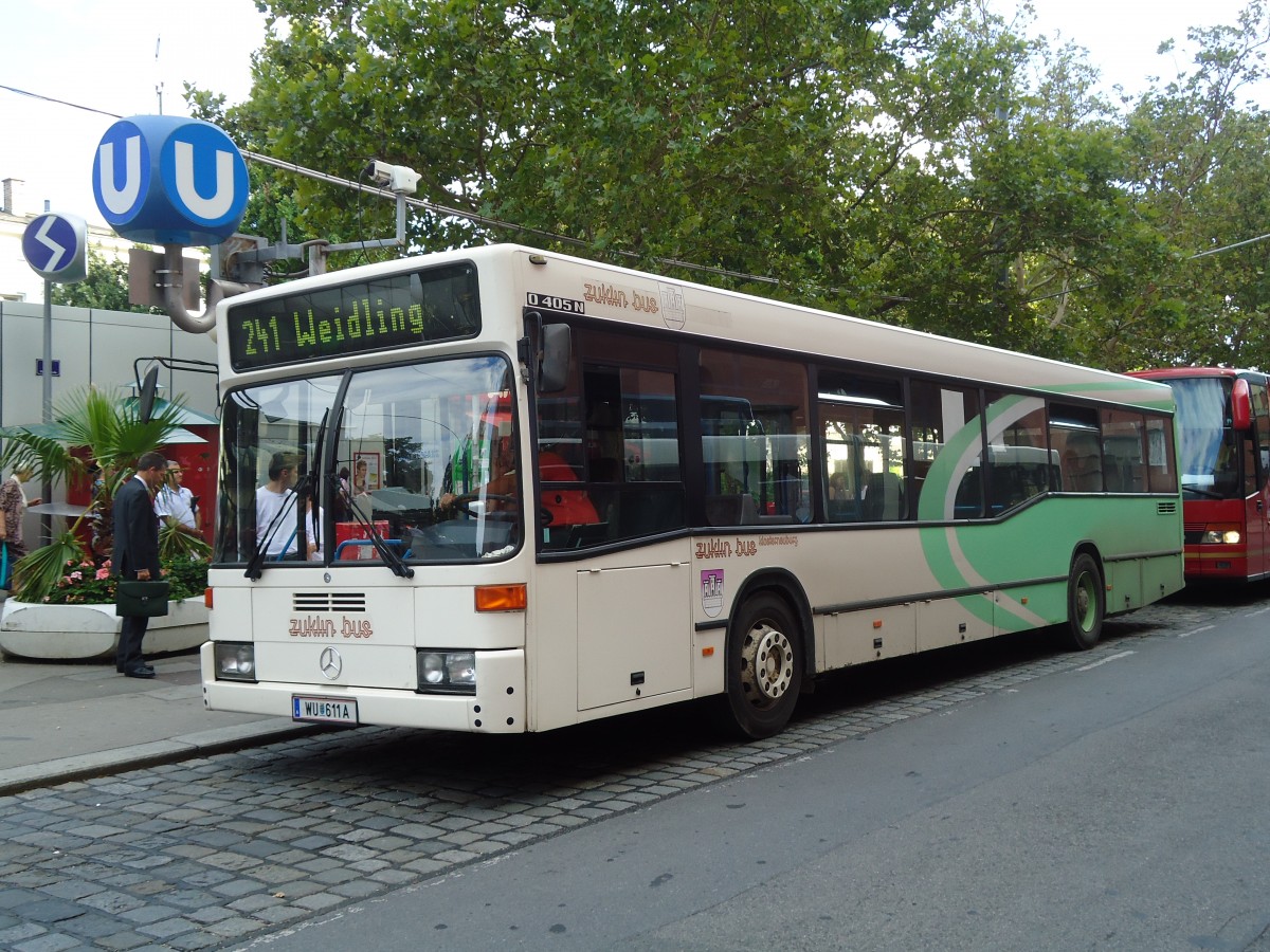 (128'428) - Zuklin, Klosterneuburg - WU 611 A - Mercedes am 9. August 2010 in Wien, Heiligenstadt