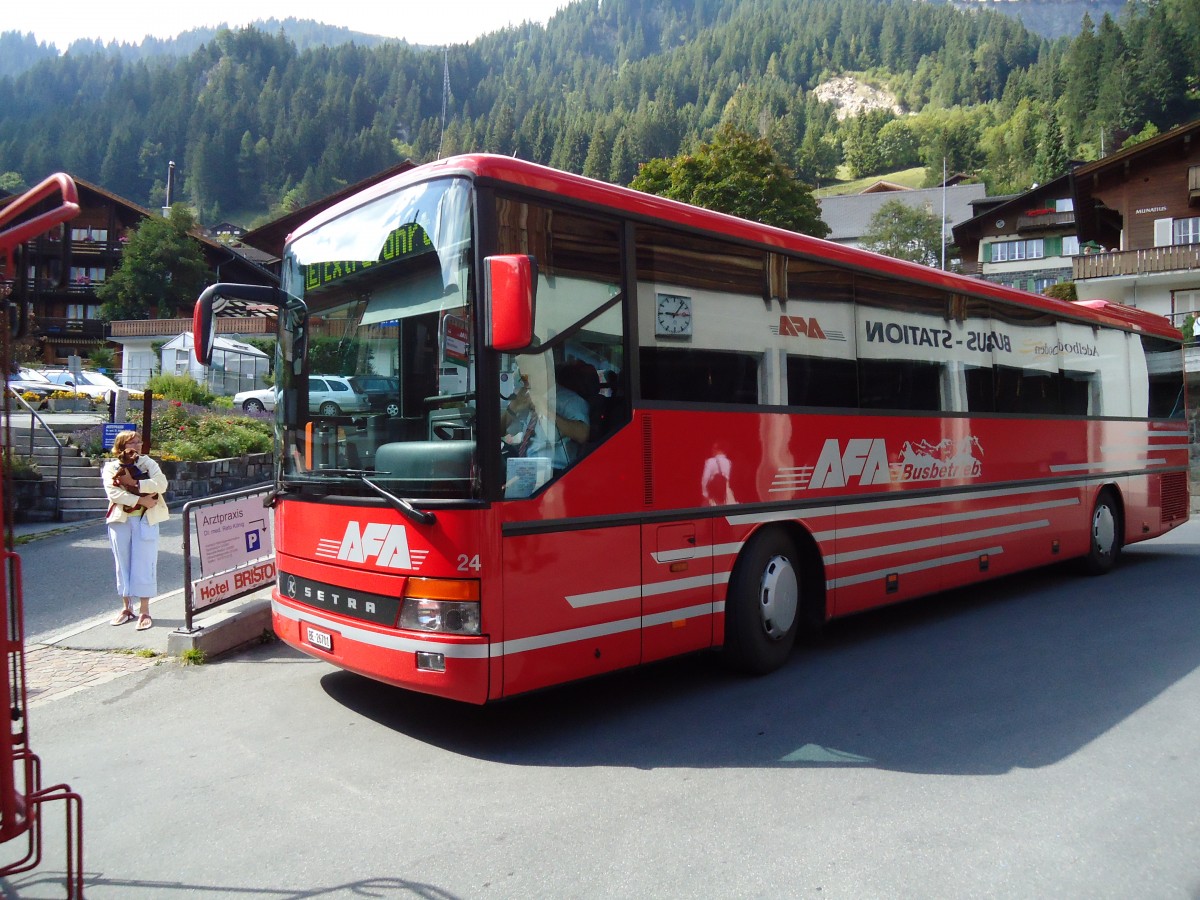 (129'470) - AFA Adelboden - Nr. 24/BE 26'701 - Setra (ex Nr. 11) am 5. September 2010 beim Autobahnhof Adelboden