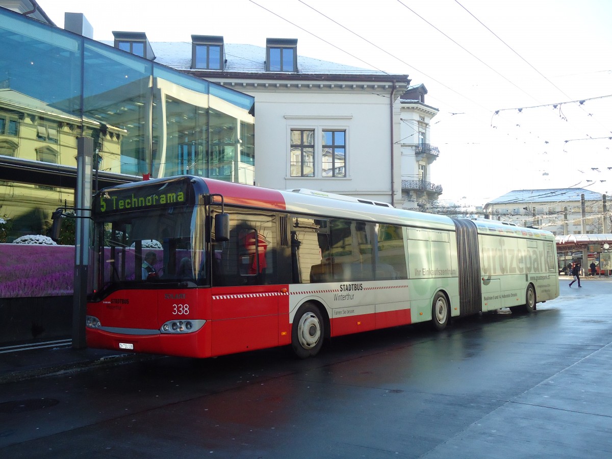 (131'505) - SW Winterthur - Nr. 338/ZH 730'338 - Solaris am 9. Dezember 2010 beim Hauptbahnhof Winterthur