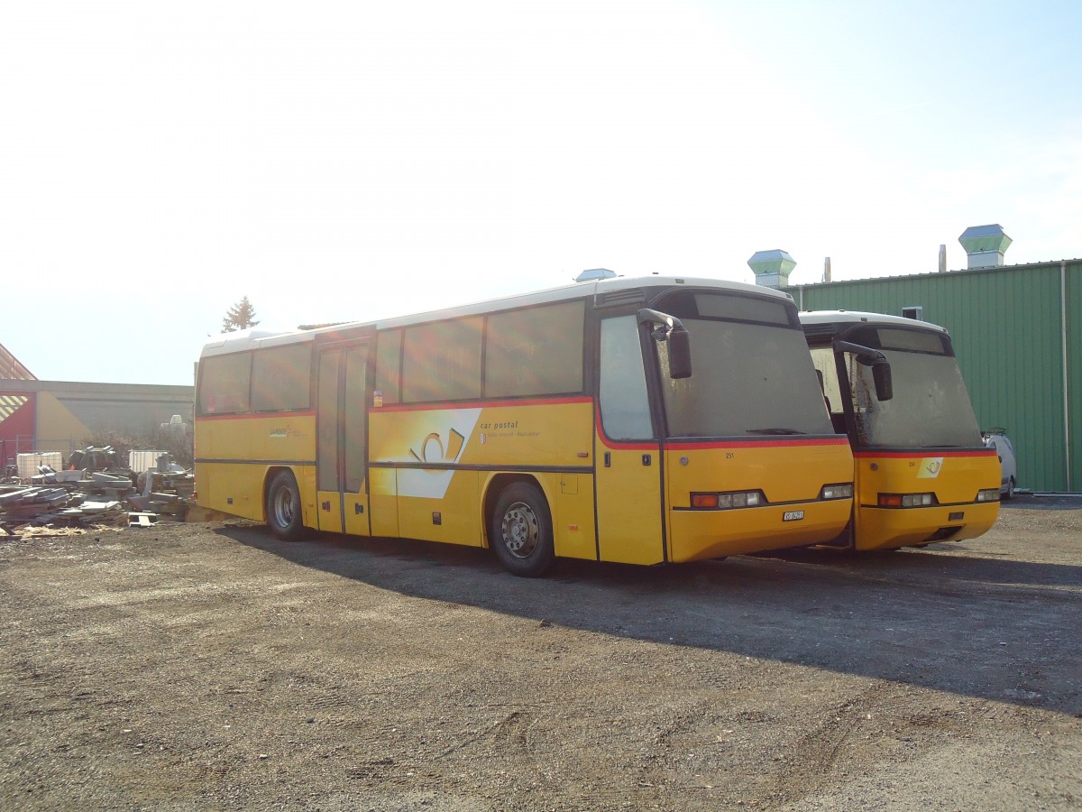 (131'934) - Rey, Ayent - Nr. 251/VS 84'251 - Neoplan am 2. Januar 2011 in Leytron, Garage Buchard