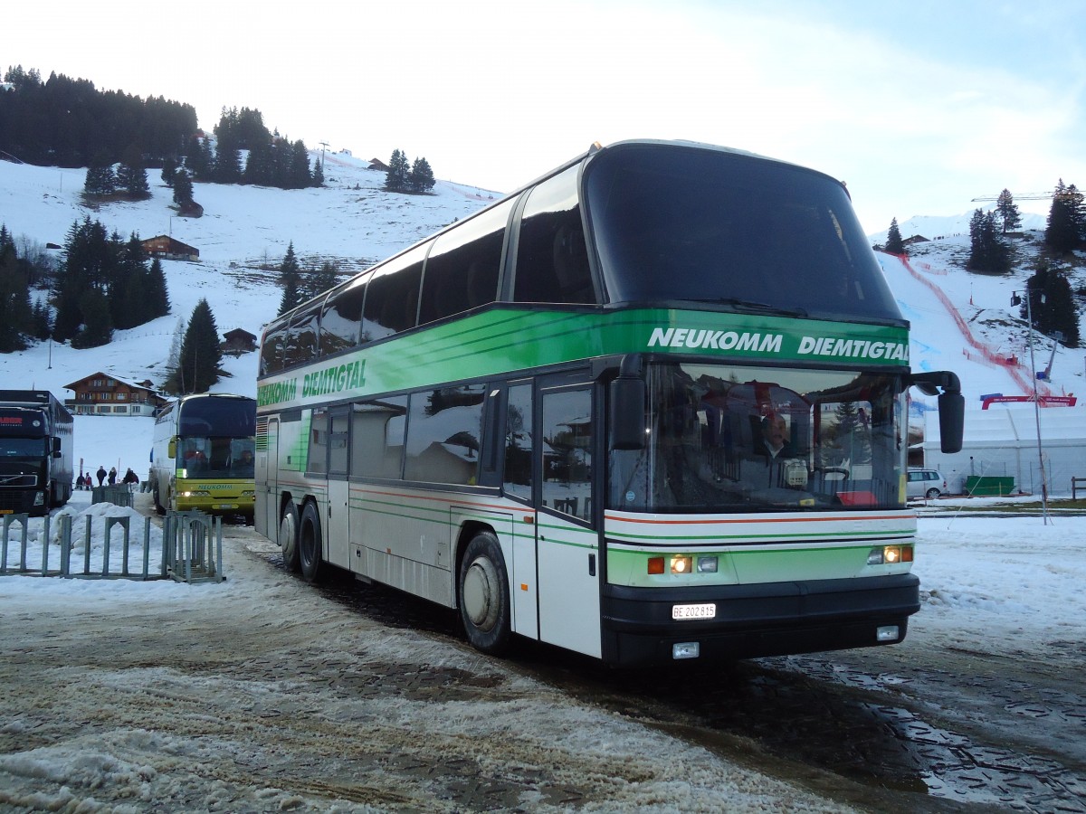 (132'215) - Neukomm, Horboden - BE 202'815 - Neoplan am 8. Januar 2011 in Adelboden, Weltcup