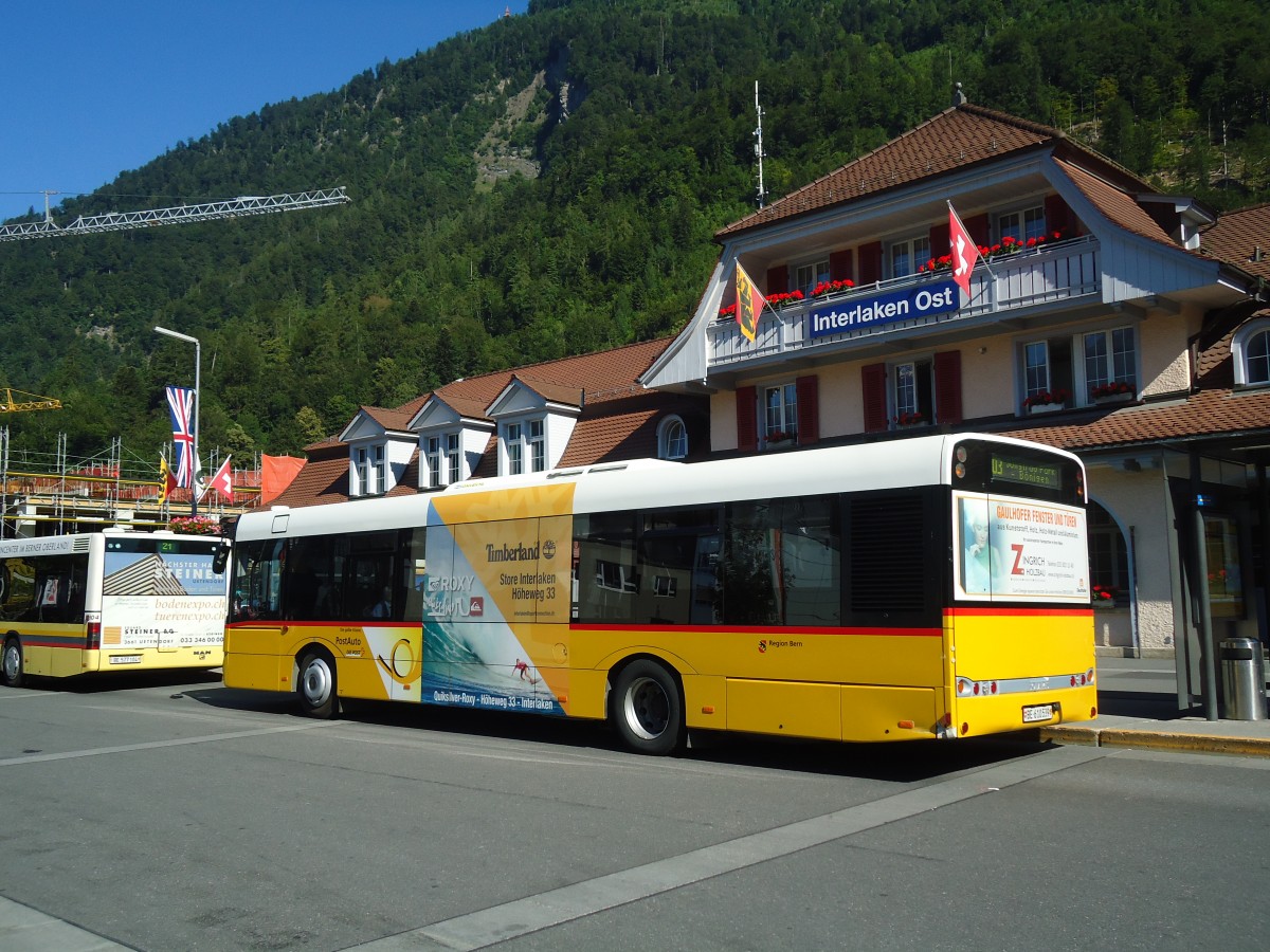 (134'654) - PostAuto Bern - BE 610'539 - Solaris am 3. Juli 2011 beim Bahnhof Interlaken Ost