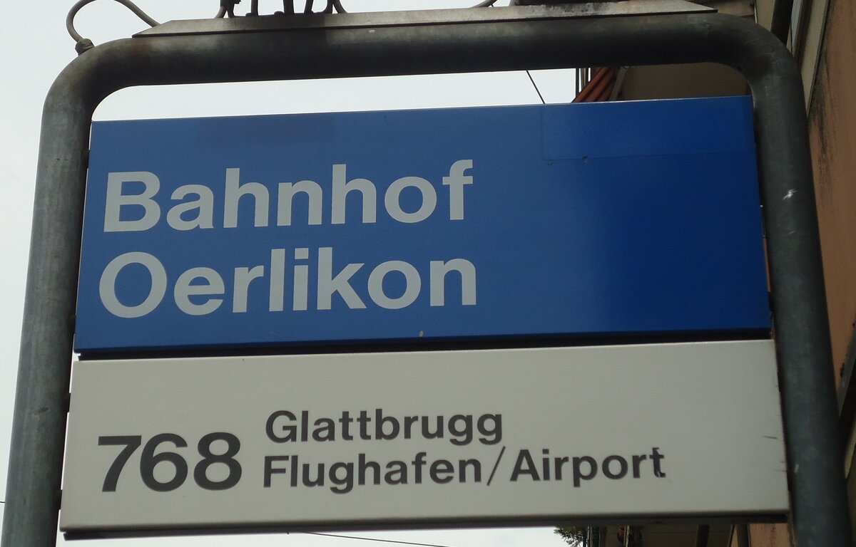 (134'873) - ZVV-Haltestellenschild - Zrich-Oerlikon, Bahnhof - am 10. Juli 2011