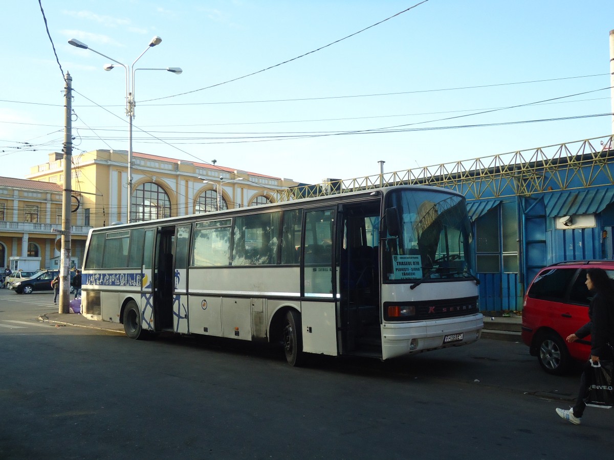 (136'386) - ??? - FH 39 BEN - Setra (ex Deutschland) am 5. Oktober 2011 beim Bahnhof Ploiesti Sd