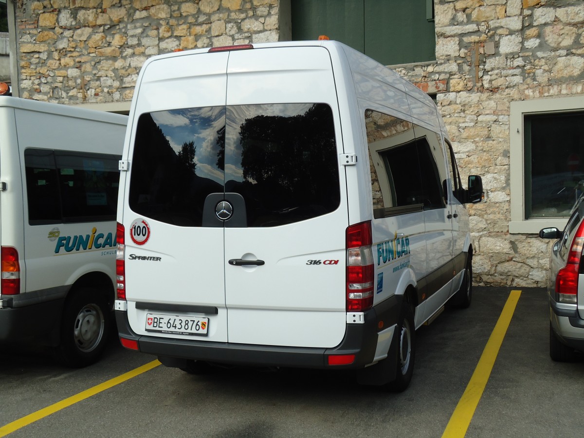 (136'842) - Funi-Car, Biel - Nr. 76/BE 643'876 - Mercedes am 31. August 2013 in Biel, Garage