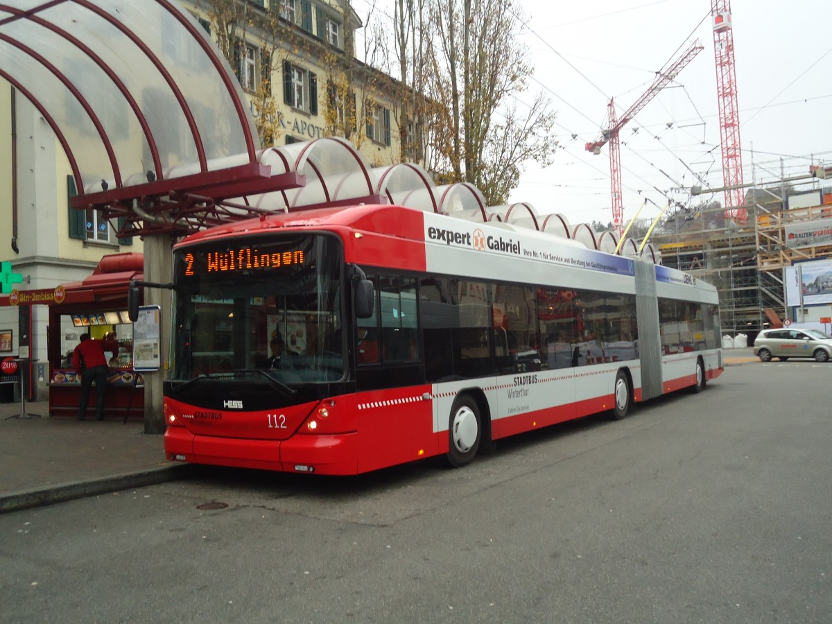 (136'960) - SW Winterthur - Nr. 112 - Hess/Hess Gelenktrolleybus am 24. November 2011 beim Hauptbahnhof Winterthur