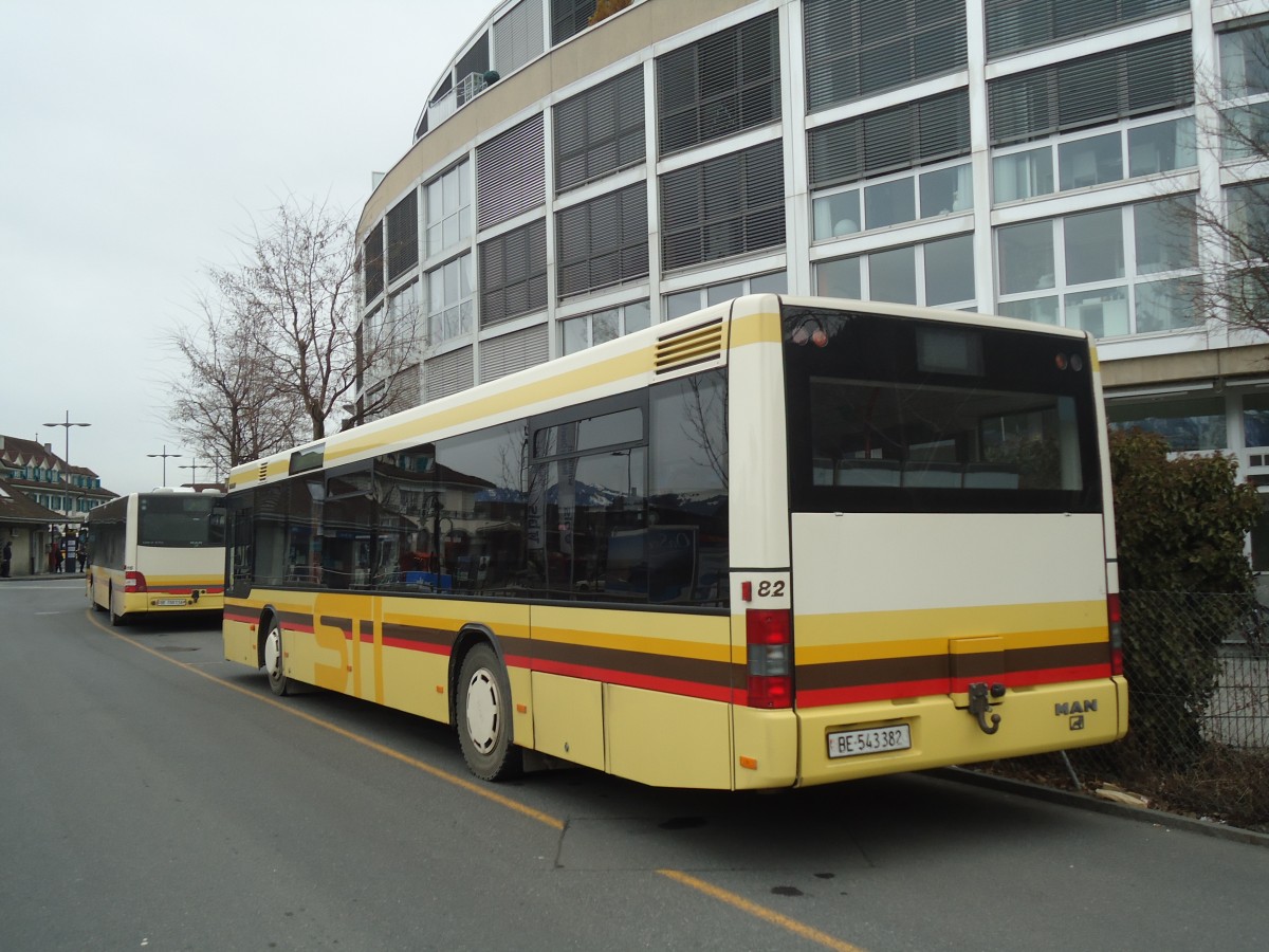 (137'813) - STI Thun - Nr. 82/BE 543'382 - MAN am 23. Februar 2012 bei der Schifflndte Thun