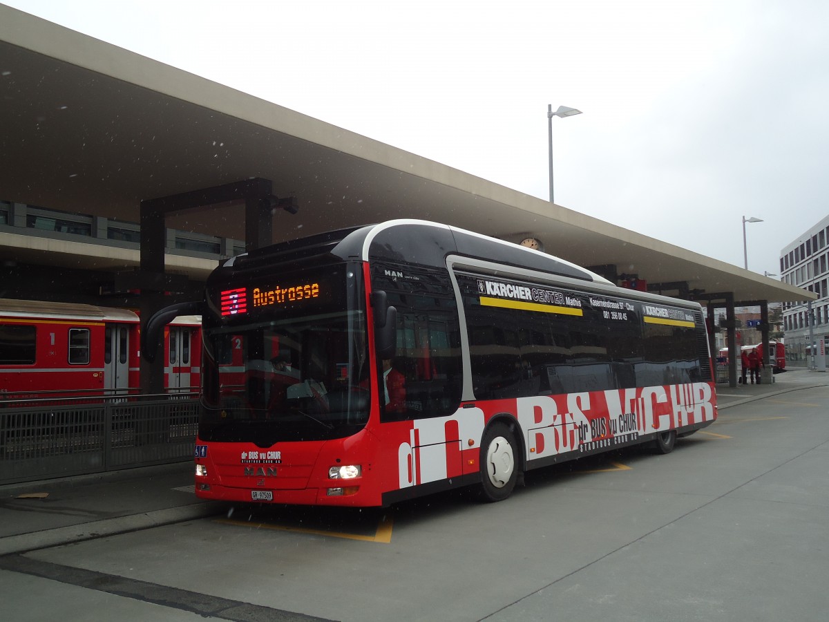 (137'864) - SBC Chur - Nr. 9/GR 97'509 - MAN am 5. Mrz 2012 beim Bahnhof Chur