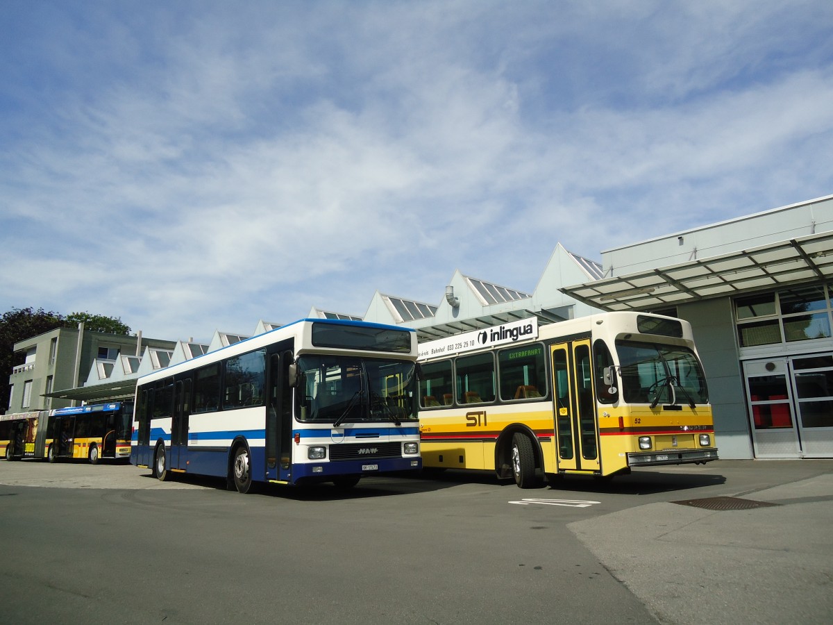 (140'011) - Ruklic, Schaffhausen - SH 17'473 - NAW/Hess (ex ZVB Zug Nr. 103; ex ZVB Zug Nr. 93) + STI Thun - Nr. 52/BE 396'552 - Saurer/R&J am 24. Juni 2012 in Thun, Garage STI