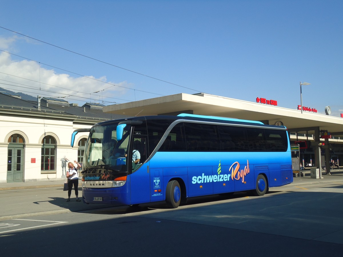 (141'765) - Aus Deutschland: Schweizer, Waldachtal - FDS-AP 401 - Setra am 15. September 2012 beim Bahnhof Chur