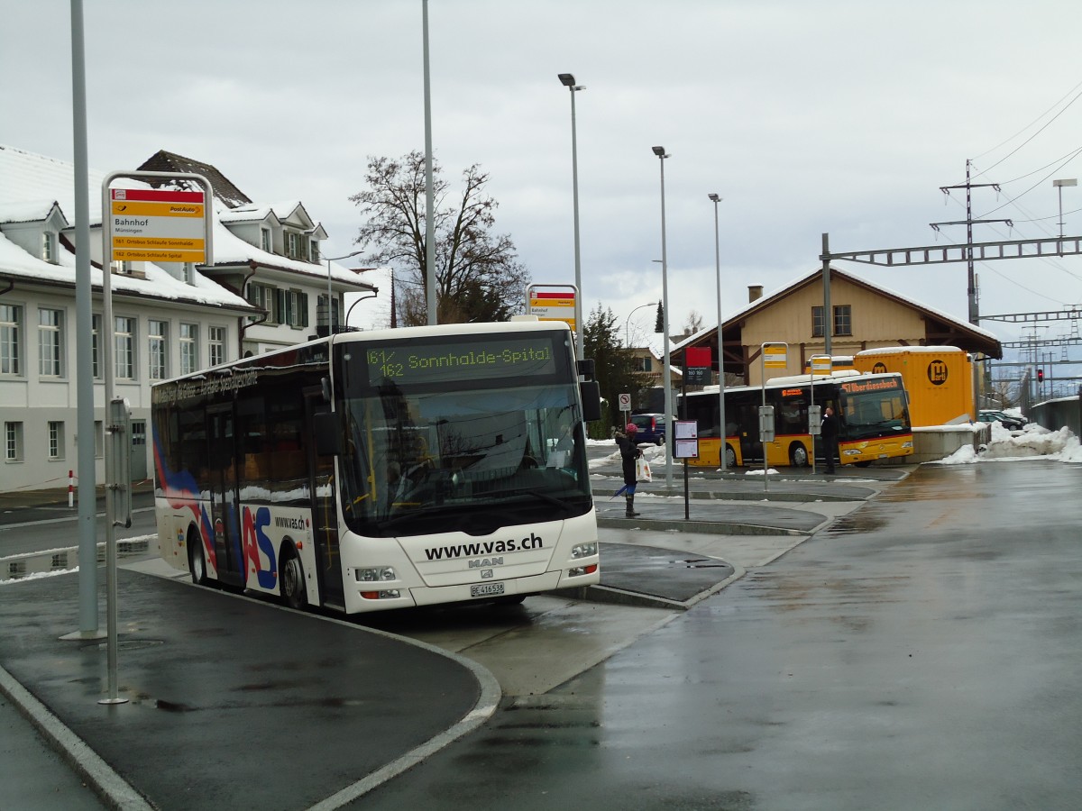 (142'454) - Lengacher, Mnsingen - Nr. 8/BE 416'538 - MAN am 10. Dezember 2012 beim Bahnhof Mnsingen