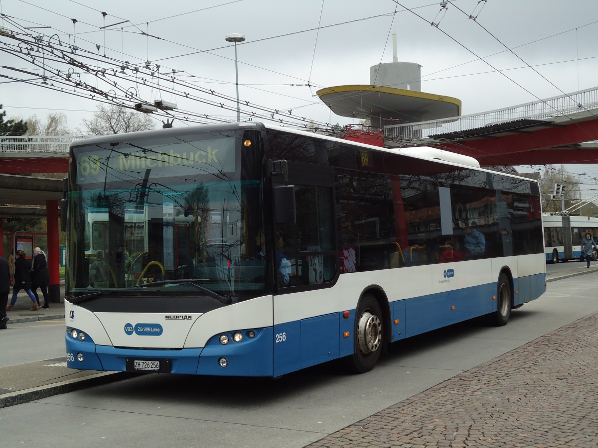 (143'815) - VBZ Zrich - Nr. 256/ZH 726'256 - Neoplan am 21. April 2013 in Zrich, Bucheggplatz