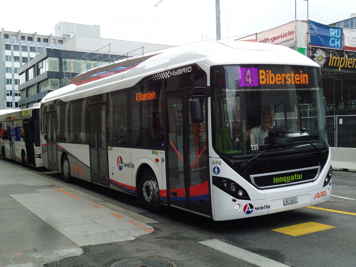 (143'961) - AAR bus+bahn, Aarau - Nr. 52/AG 8452 - Volvo am 9. Mai 2013 beim Bahnhof Aarau