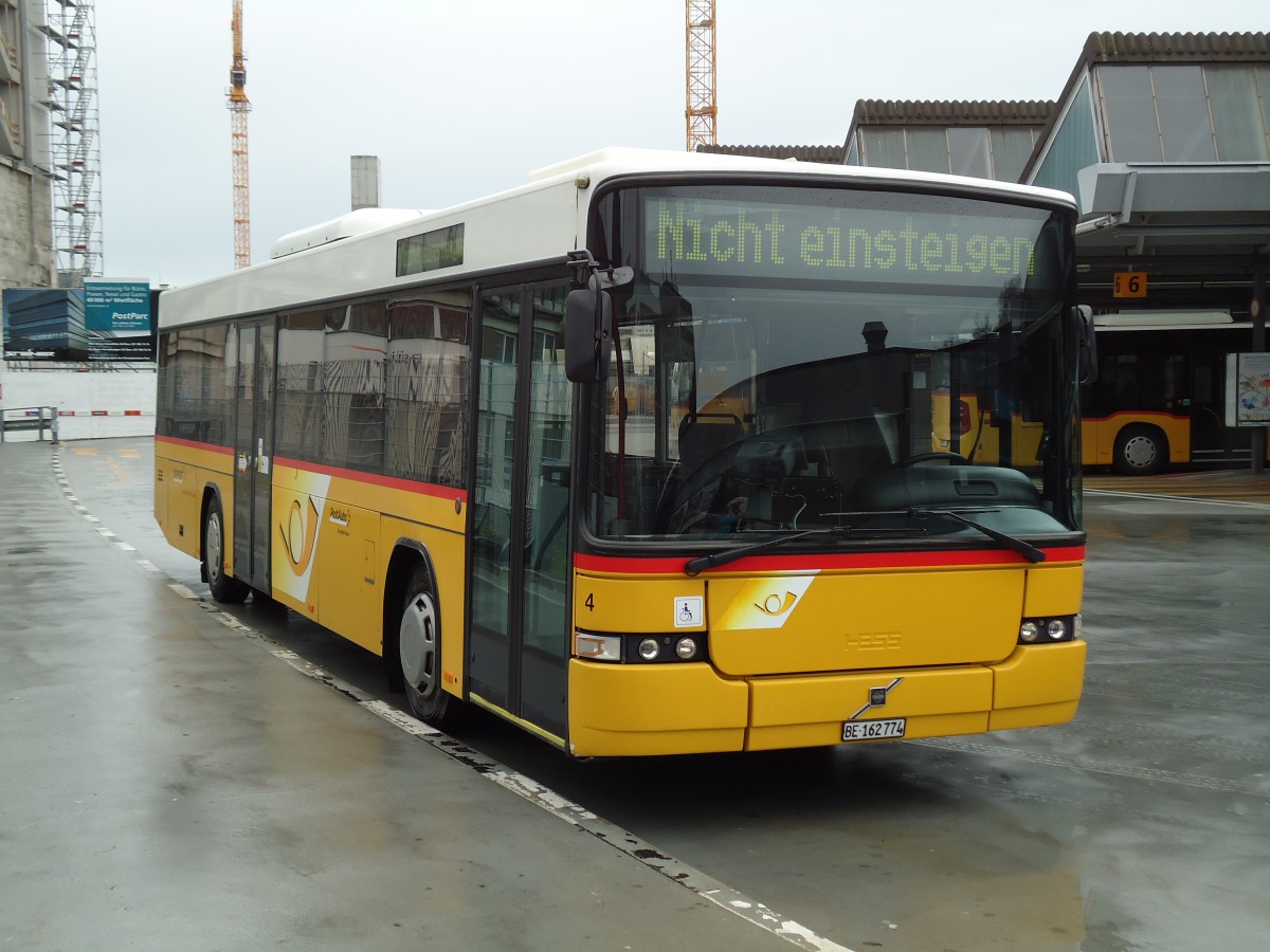 (144'089) - Steiner, Ortschwaben - Nr. 4/BE 162'774 - Volvo/Hess am 12. Mai 2013 in Bern, Postautostation