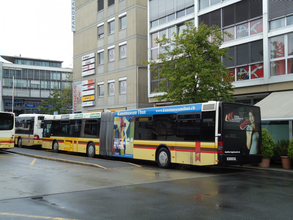 (144'563) - STI Thun - Nr. 89/BE 572'089 - MAN am 26. Mai 2013 beim Bahnhof Thun