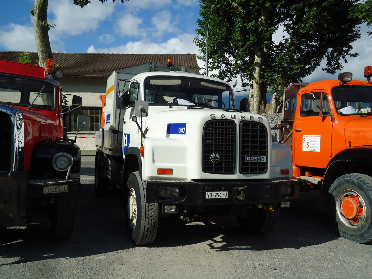 (145'319) - TL Lausanne - Nr. 47/VD 791 U - Saurer am 22. Juni 2013 in Aigle, Saurertreffen